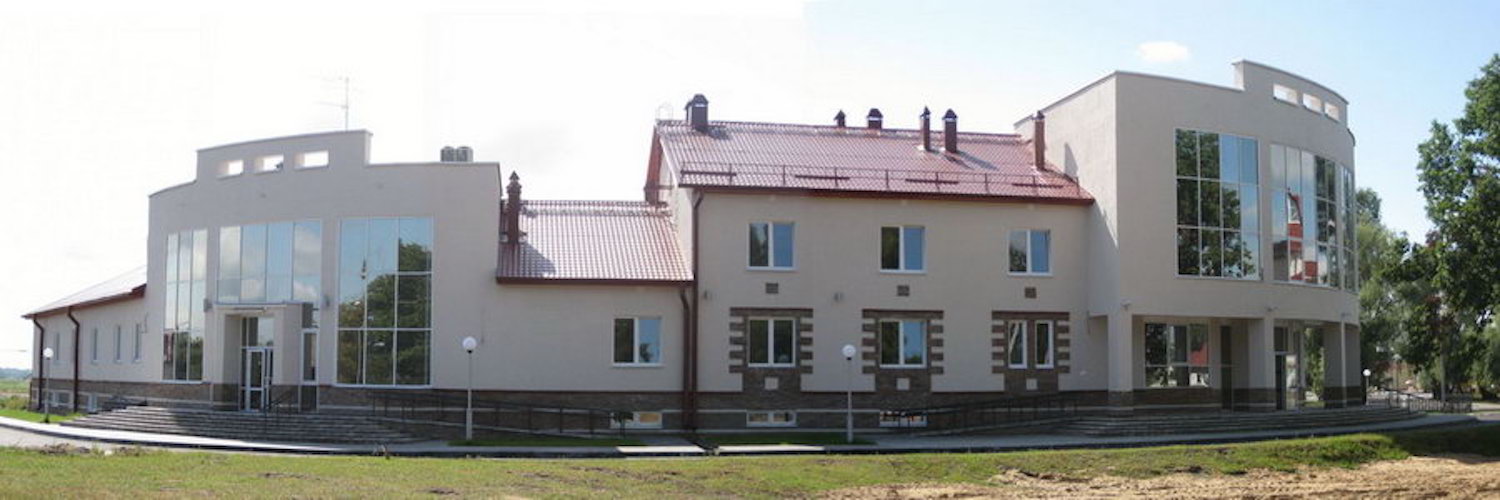 Гостиница в поселке Лясковичи 7.jpg